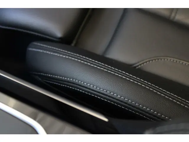 BMW 4 Serie Coupé 430i High Executive 2023 Benzine 55