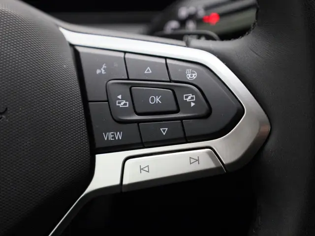 Volkswagen Tiguan 1.5eTSI/130PK Life DSG 2024 Benzine 28