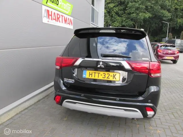 Mitsubishi Outlander 2.4 PHEV Pure+ 2020 Hybride Benzine 7