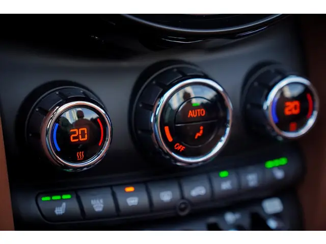 MINI Cooper S Cabrio Mini 2.0 Hammersmith 2021 Benzine 51