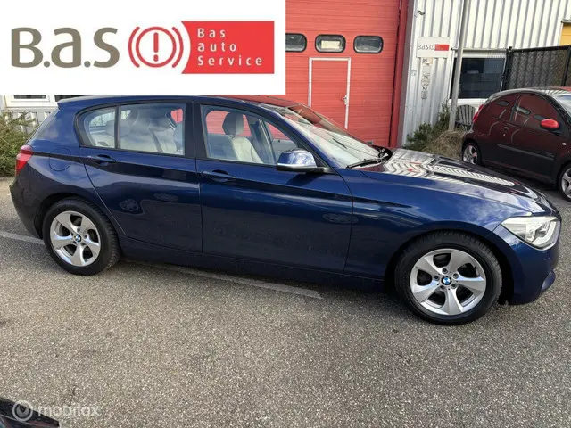 BMW 1 Serie 114i EDE Business+ 2013 Benzine 3