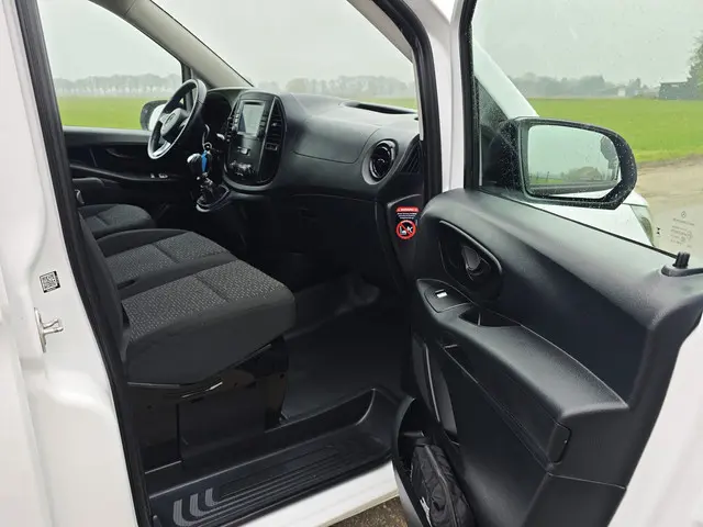 Mercedes-Benz Vito 116 CDI L3 H1 2023 Diesel 11