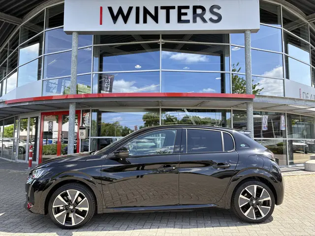 Peugeot e-208 2