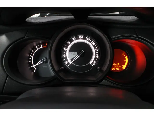 Citroën C3 1.0 PureTech Collection 2015 Benzine 17