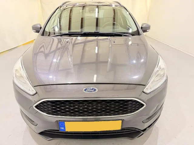 Ford Focus Wagon 1.0 Ecoboost Edition 2017 Benzine 2