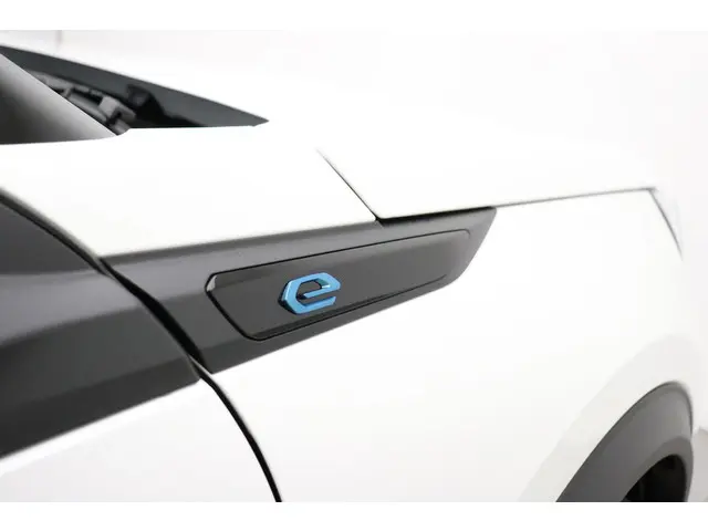 Peugeot e-2008 EV GT 50 kWh 2022 Elektrisch 16