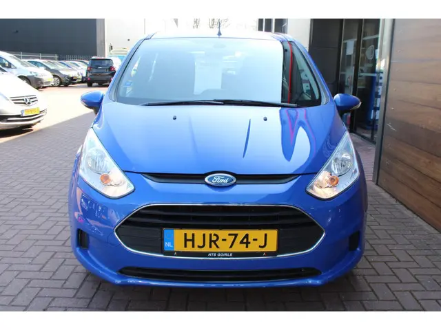 Ford B-MAX 1.4 2014 Benzine 7