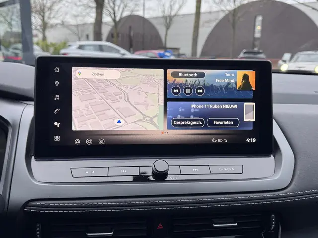 Nissan QASHQAI 1.3 MHEV Xtronic N-Connecta 2025 Benzine 23