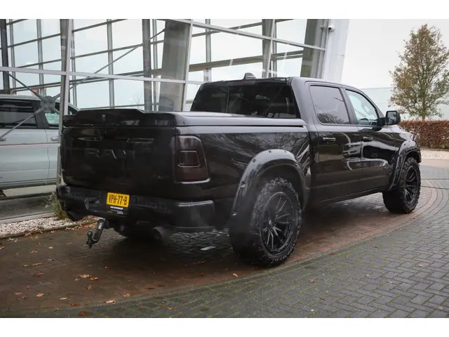 Dodge Ram 1500 5.7 V8 4x4 CC Laramie | 2022 LPG/Gas 24