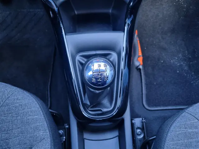 Citroën C3 1.2 PureTech Collection 2015 Benzine 17