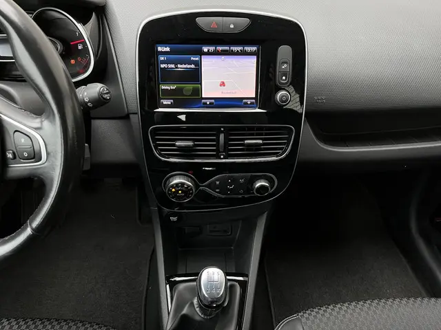 Renault Clio 0.9 TCe Intens 2018 Benzine 10