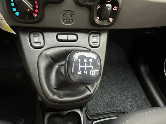 Fiat Panda 0.9 TwinAir Edizione Cool 2015 Benzine 21