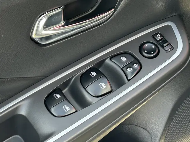 Nissan Micra 1.0 IG-T N-Sport 2019 Benzine 19