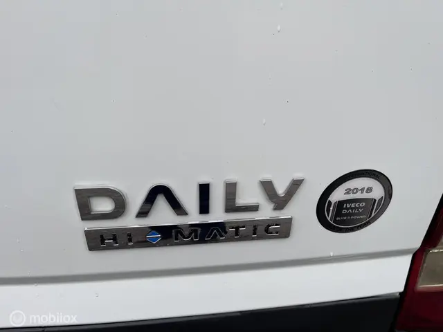 Iveco Daily 35C14V 2.3 AUTOMAAT 352 H2 2019 Diesel 23