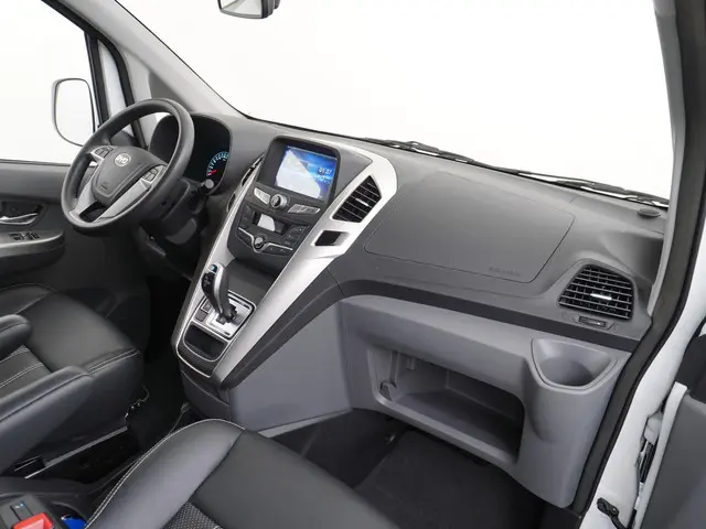 BYD ETP3 Standard 45 kWh 2023 Elektrisch 33