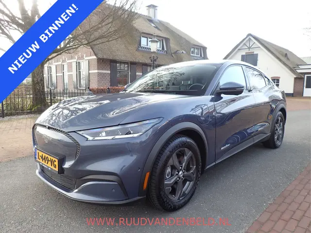 Ford Mustang Mach-E RWD 75 kWh 2021 Elektrisch