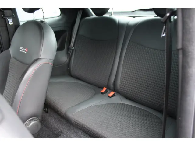 Fiat 500 1.2 Lounge SPORT - AIRCO - LM VELGEN 2013 Benzine 16