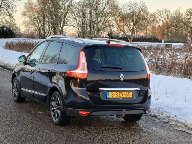 Renault Grand Scénic 1.5 dCi Bose 2014 Diesel 9
