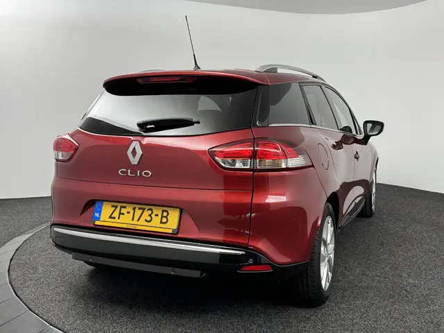 Renault Clio Estate TCe 90 Limited 2019 Benzine 2