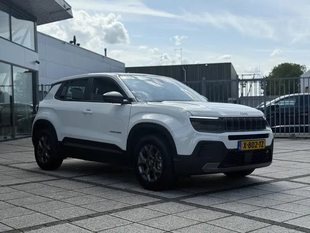 Jeep Avenger Longitude 54 kWh Aut. 2024 Elektrisch 7