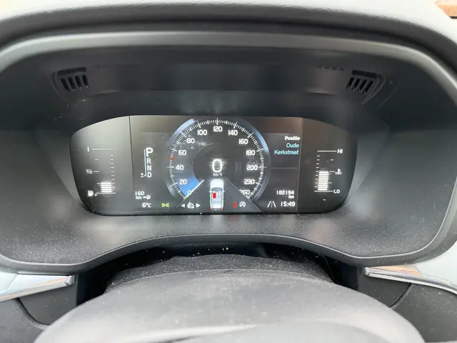 Volvo XC60 2.0 D4 AWD Momentum 2017 Diesel 13