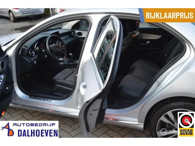 Mercedes-Benz C-Klasse 180 2014 Benzine 14