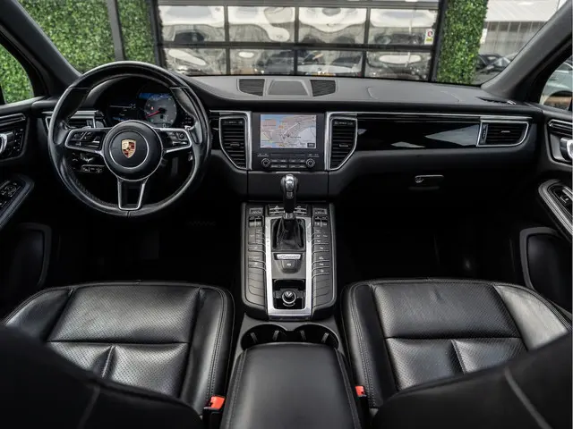 Porsche Macan 3.0 S 2017 Benzine 21