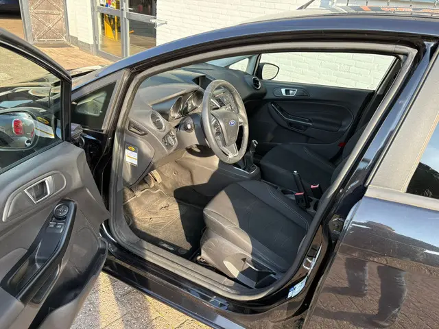 Ford Fiesta 1.0 Style 2015 Benzine 4