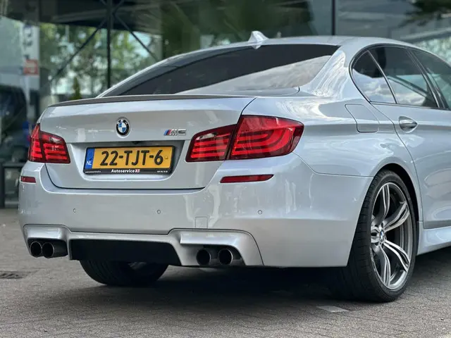 BMW M5 5-serie 2012 Benzine 14