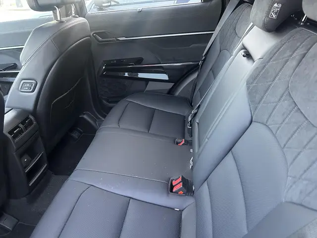 KGM Actyon Hybrid PLATINUM + 2026 Benzine 14