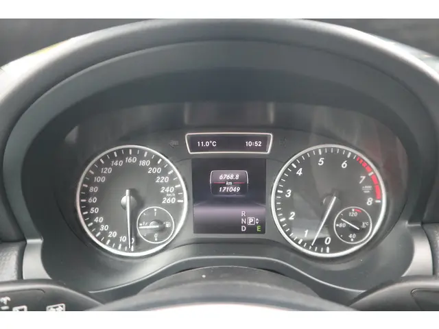 Mercedes-Benz A-Klasse 180 Ambition 2015 Benzine 22