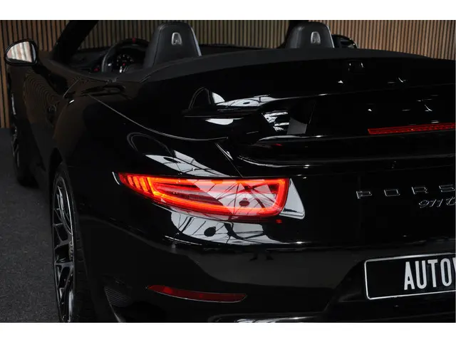 Porsche 911 Cabrio 3.8 T 2014 Benzine 35