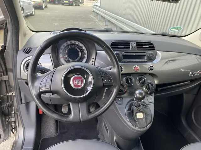Fiat 500C 1.2 Lounge 2013 Benzine 4
