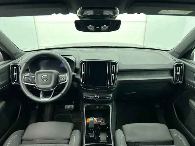 Volvo XC40 Recharge Plus 70 kWh 2022 Elektrisch 7