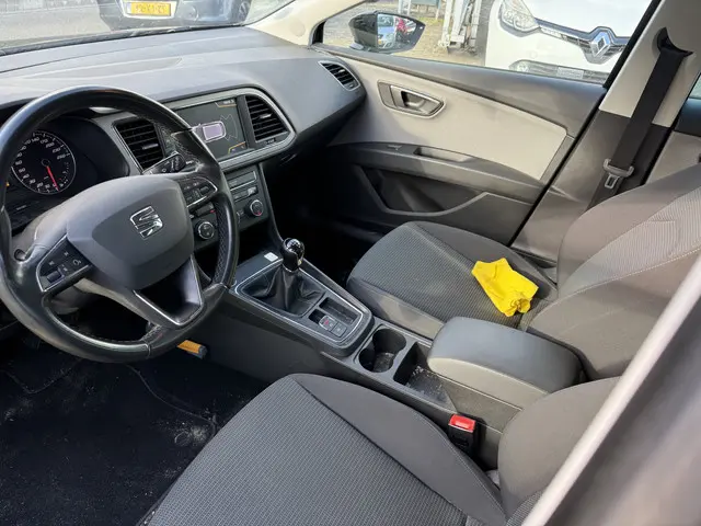 SEAT Leon ST 1.6 TDI Style Business Intense 2018 Diesel 5