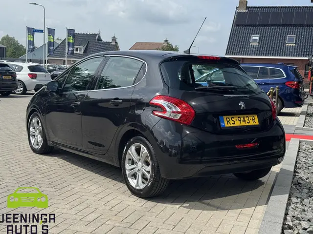 Peugeot 208 2
