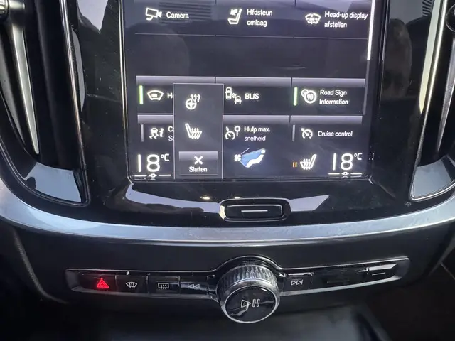 Volvo S60 2.0 T5 Intro Edition 2019 Benzine 19