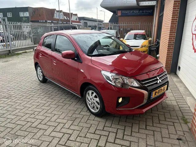 Mitsubishi Space Star 1.2 Dynamic 2022 Benzine 16