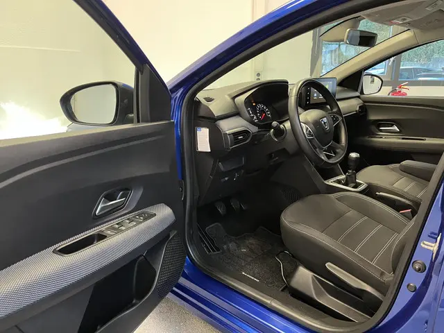 Dacia Sandero 1.0 TCe 90 Comfort 2023 Benzine 26