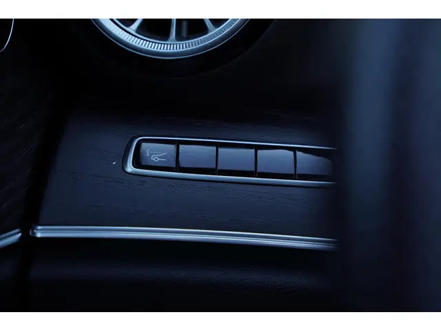 Mercedes-Benz E-Klasse Coupé 200 Premium 2018 Benzine 30