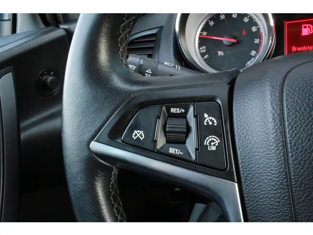 Opel Astra Sports Tourer 1.4 Turbo Edition 2015 Benzine 17