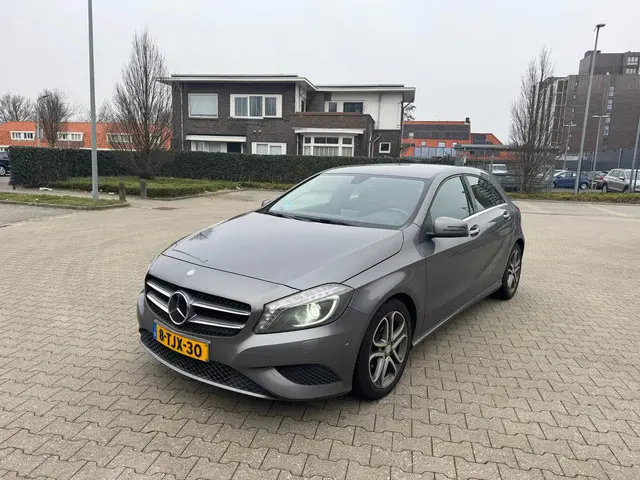 Mercedes-Benz A-Klasse 180 4U3 2014 Benzine 20