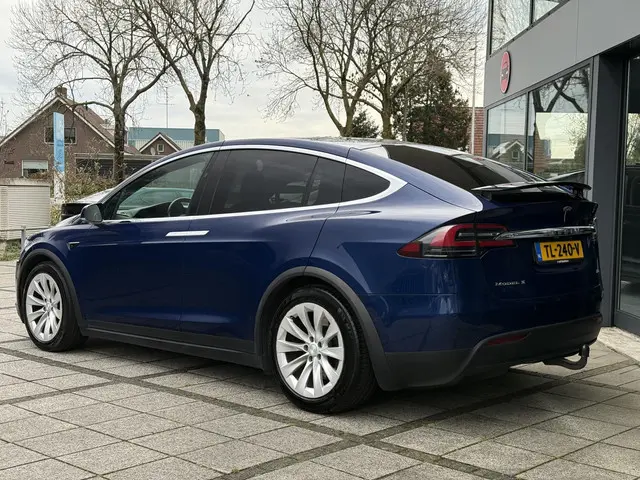 Tesla Model X 75D Aut. 2018 Elektrisch 4