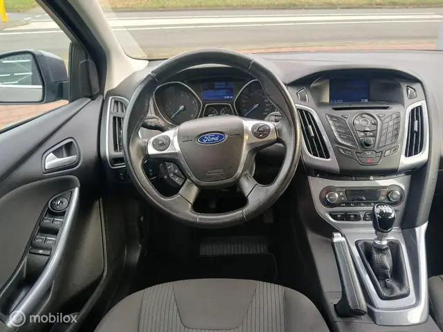 Ford Focus Wagon 1.0 EcoBoost Titanium 2013 Benzine 11