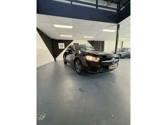 Mercedes-Benz A-Klasse 220 4MATIC Premium 2018 Benzine 5