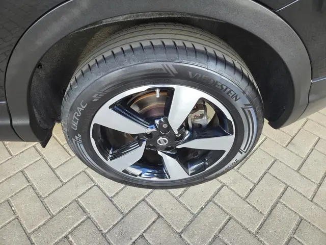 Nissan QASHQAI 1.2 Connect Edition 2015 Benzine 10