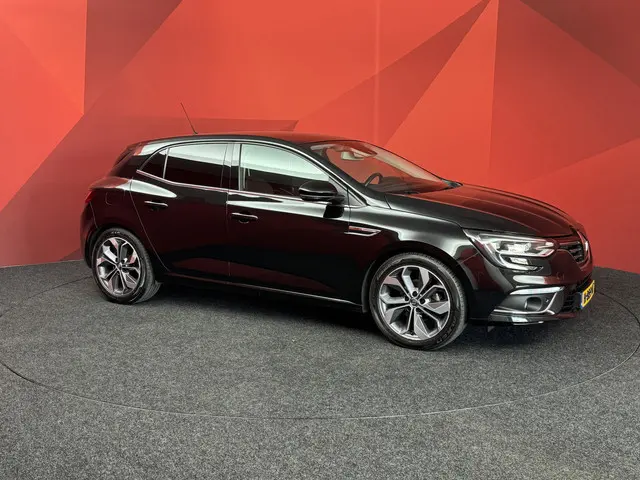 Renault Mégane 1.2 TCe Bose 2018 Benzine 38