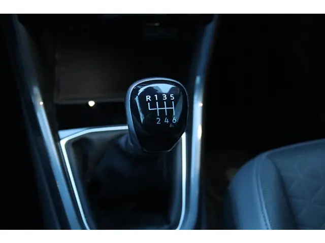 Volkswagen T-Cross 1.0 TSI STYLE 2019 Benzine 31