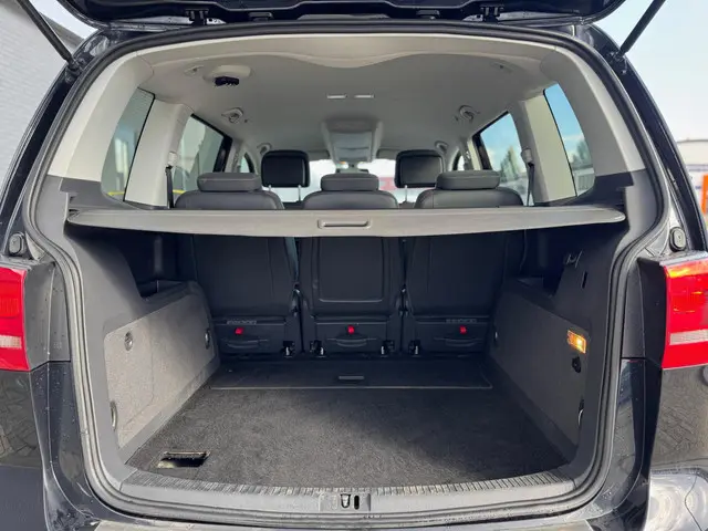 Volkswagen Touran 1.4 TSI Highline 2012 Benzine 14