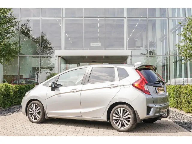 Honda Jazz 1.3i VTEC ELEGANCE 2016 Benzine 25